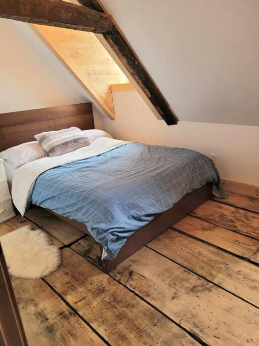 Om Chalet 1 Avec Spa Face Au Fleuve Saint-Jean Eksteriør bilde